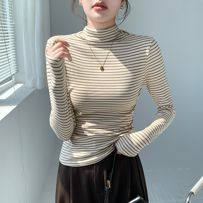 Classic Striped Women Mock Nec - Base Layer Top 评论和价格